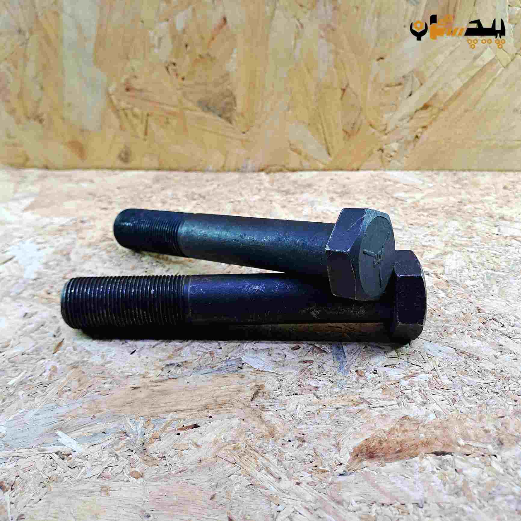 پیچ آچارخور نیم رزوه دنده ریز اینچی  سایز "1 طول "6 (معادل میلیمتر 150×25)