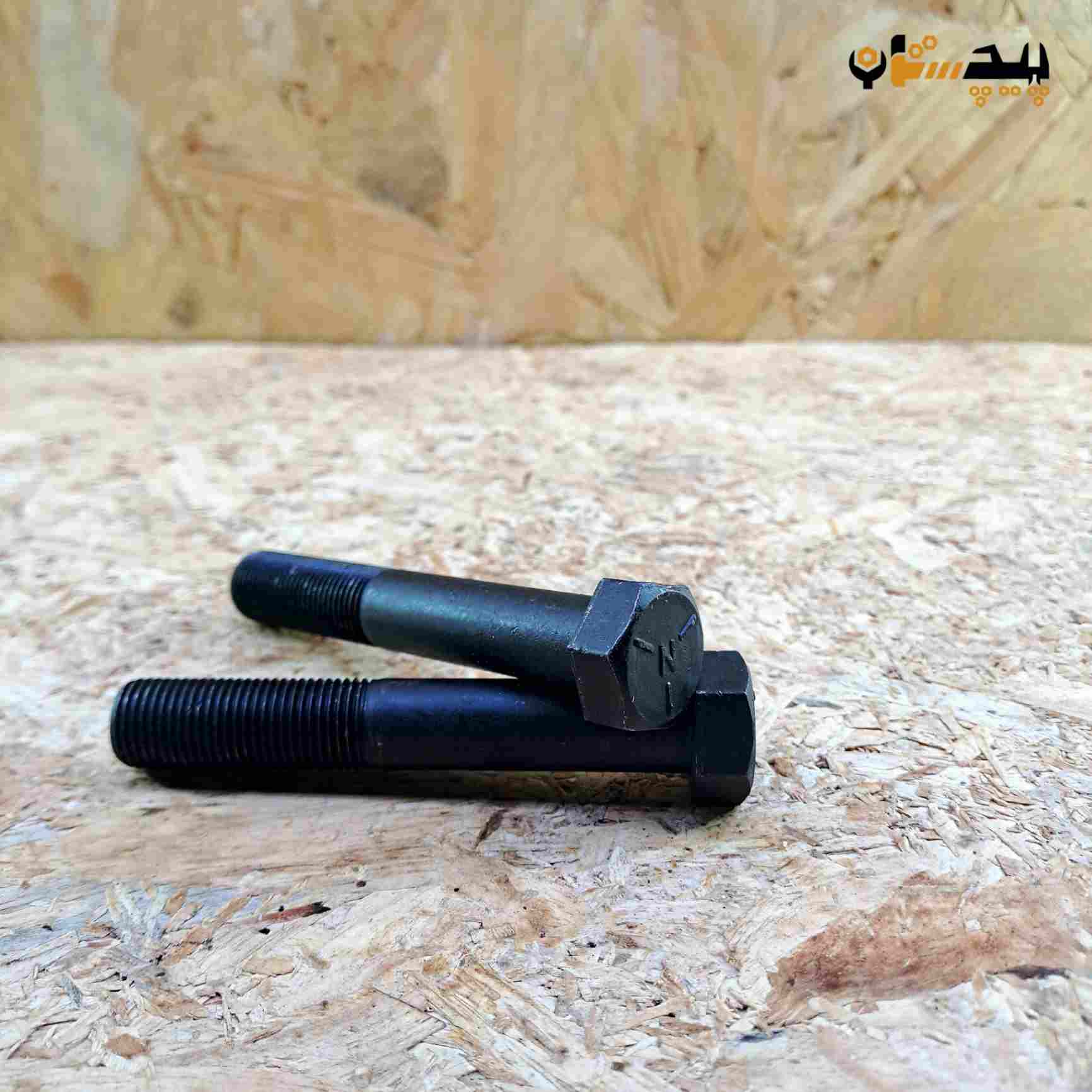 پیچ آچارخور نیم رزوه دنده ریز اینچی  سایز "9/16 طول "1/2-3 (معادل میلیمتر 90×14)