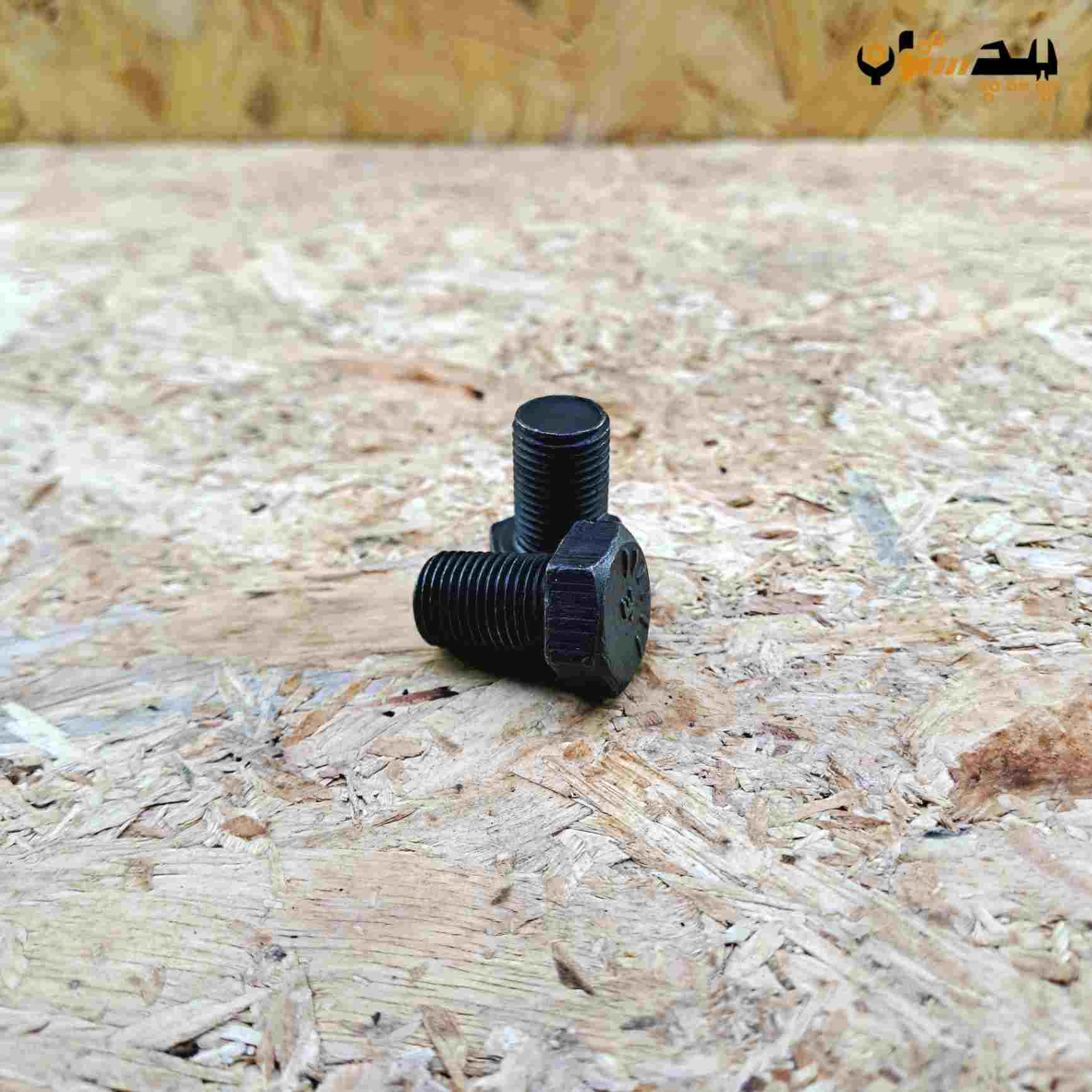 پیچ آچارخور تمام رزوه دنده ریز اینچی  سایز "1/2 طول "3/4 (معادل میلیمتر 19×12.5)