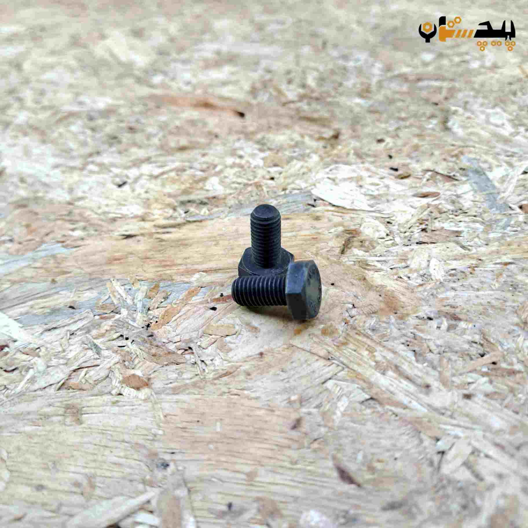 پیچ آچارخور تمام رزوه دنده ریز اینچی  سایز "1/4 طول "1/2 (معادل میلیمتر 12.5×6)