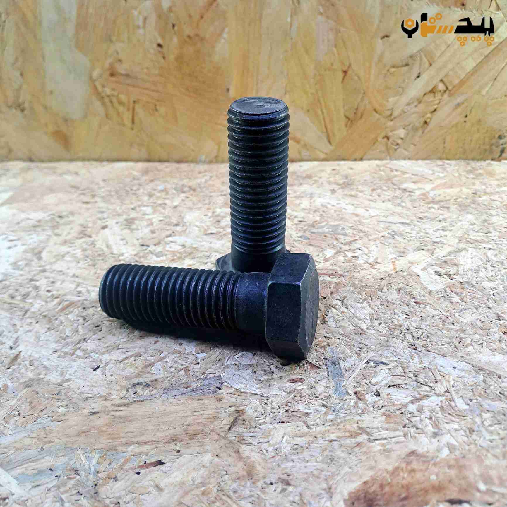 پیچ آچارخور نیم رزوه دنده درشت اینچی  سایز "1 طول "3 (معادل میلیمتر 75×25)