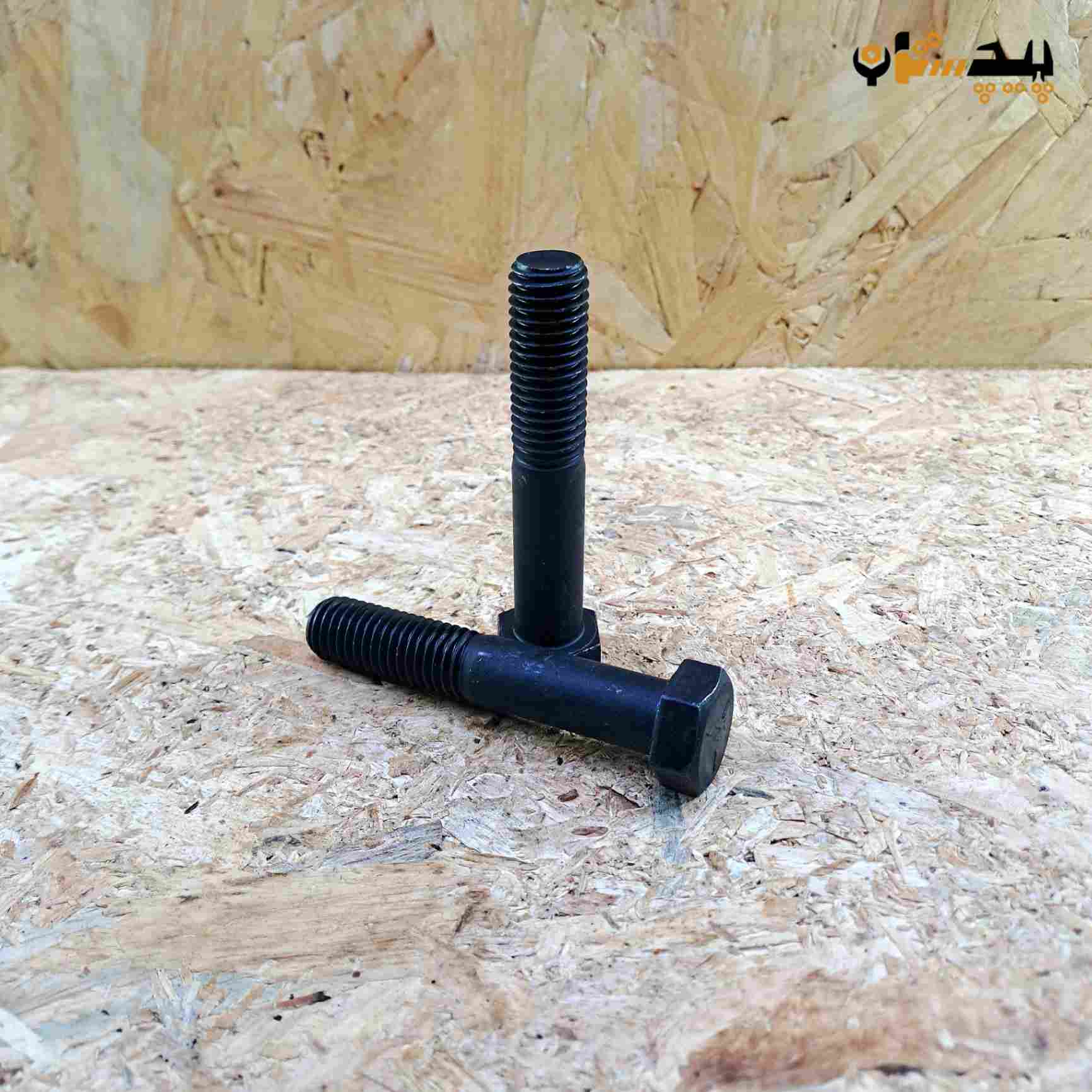 پیچ آچارخور نیم رزوه دنده درشت اینچی  سایز "5/8 طول "1/2-3 (معادل میلیمتر 90×16)