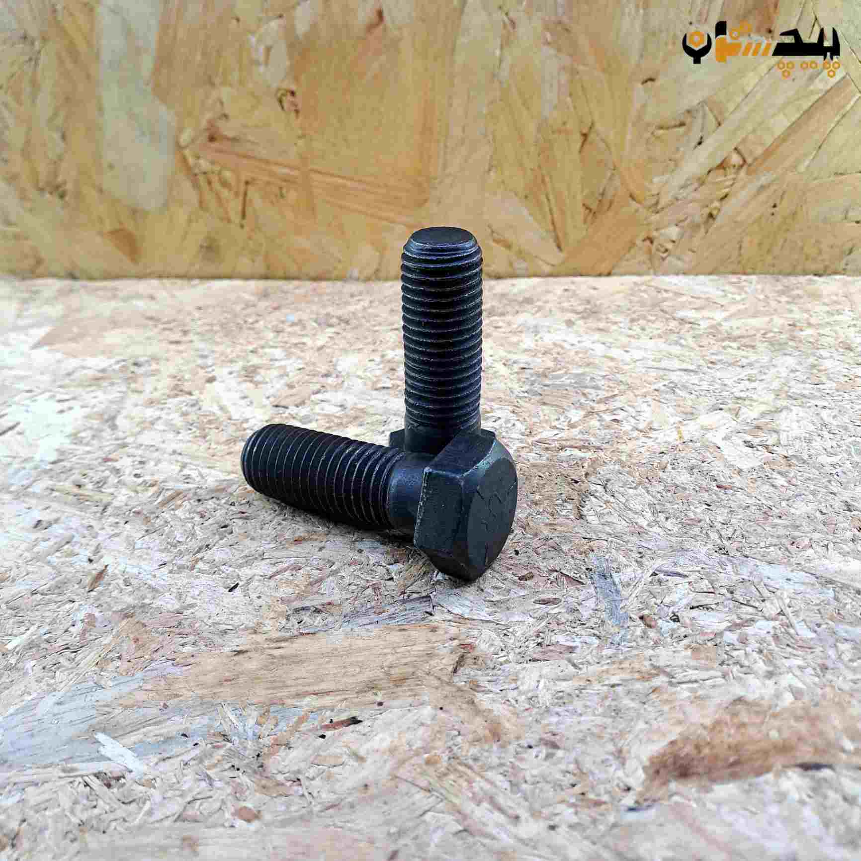 پیچ آچارخور نیم رزوه دنده درشت اینچی  سایز "7/8 طول "1/2-2 (معادل میلیمتر 63×22)