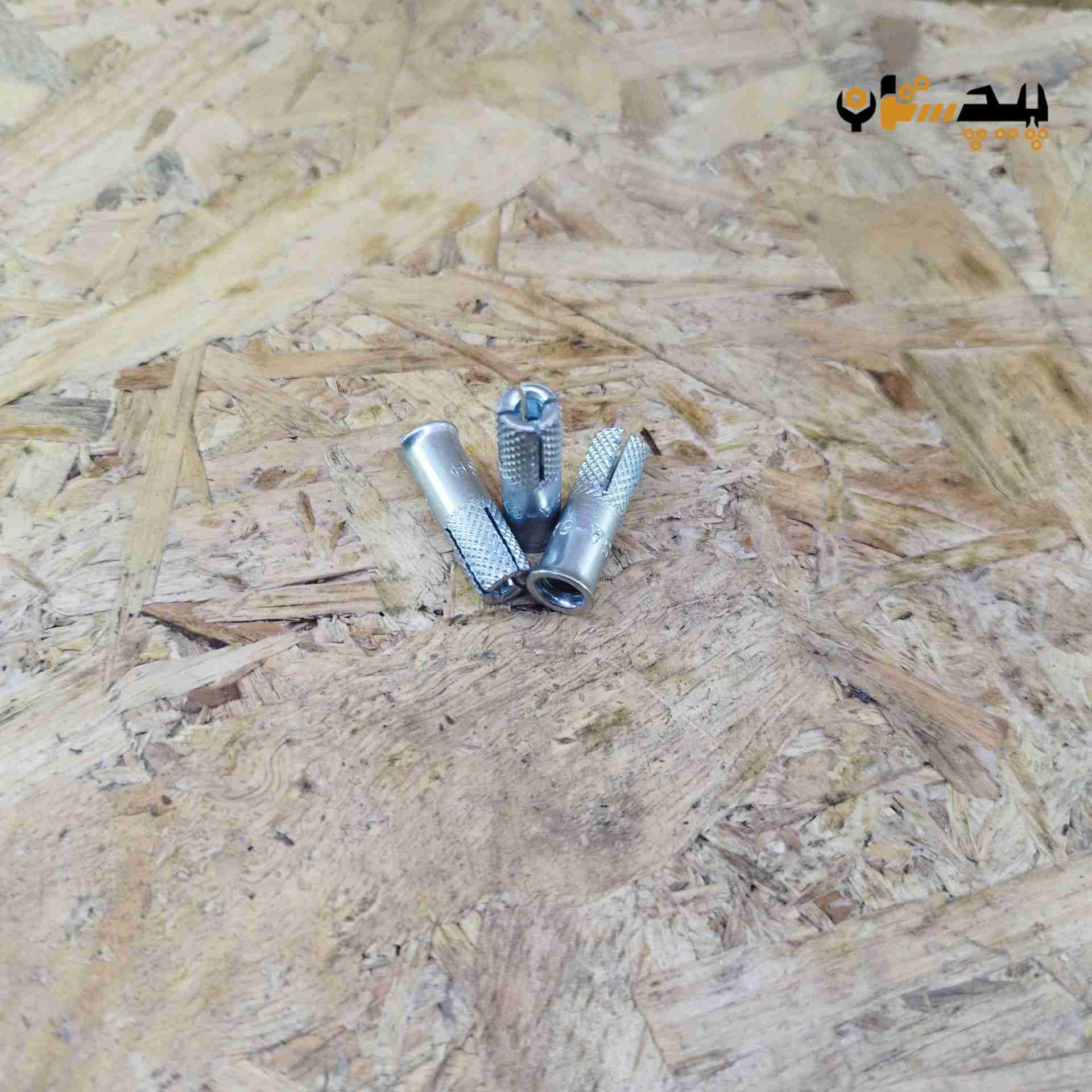 10244460620 انکر بولت HKD آهن سفید سایز 6 طول 20 - تصویر 1
